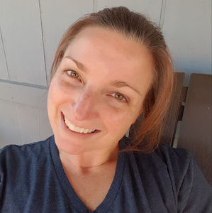 Meet your Posher, Kristen l